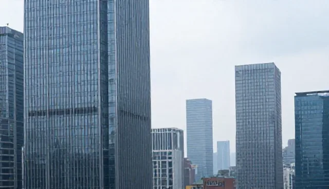 如何根据业务需求选择本地化访问方案